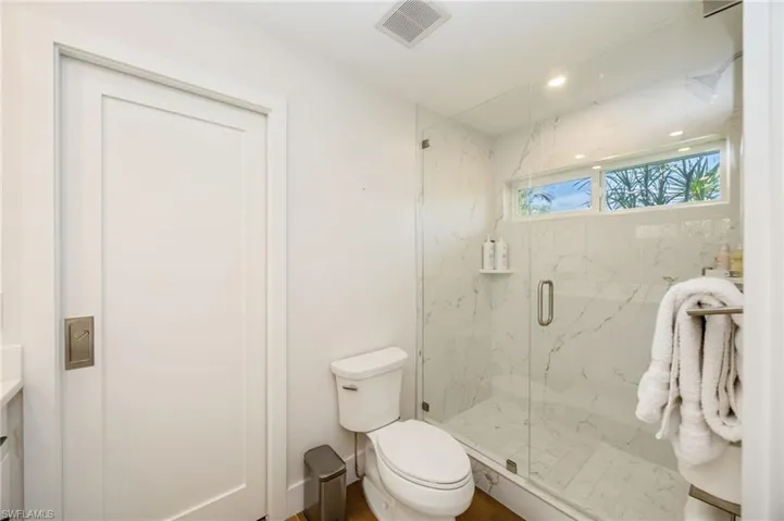 409 Cypress Way E, Naples, Florida 34110