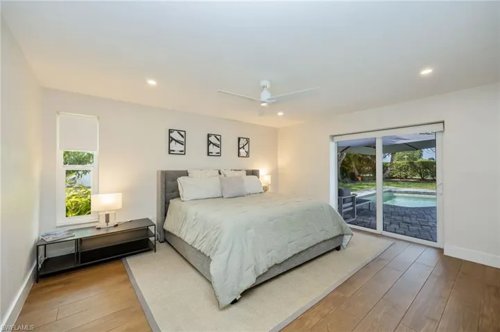 409 Cypress Way E, Naples, Florida 34110