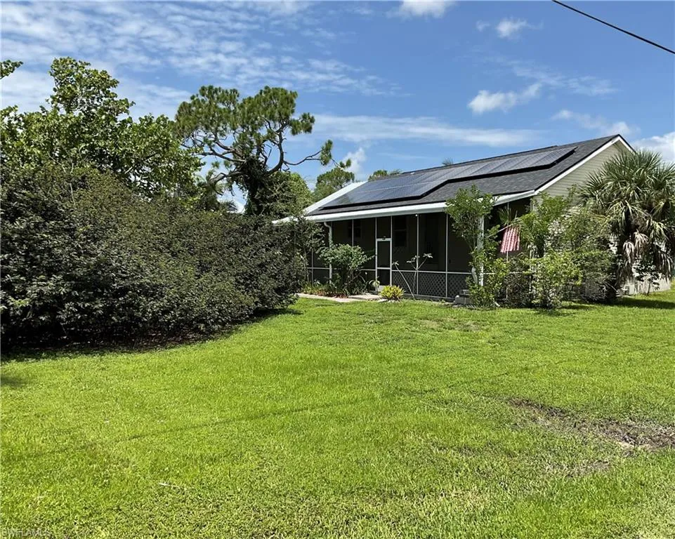 7256 Victory RD, Bokeelia, FL 33922,2025000005