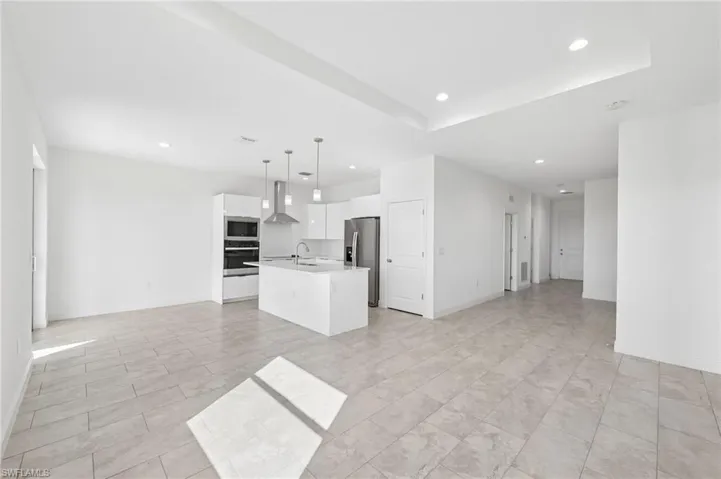 9006 S Castle Cir, Labelle, Florida 33935