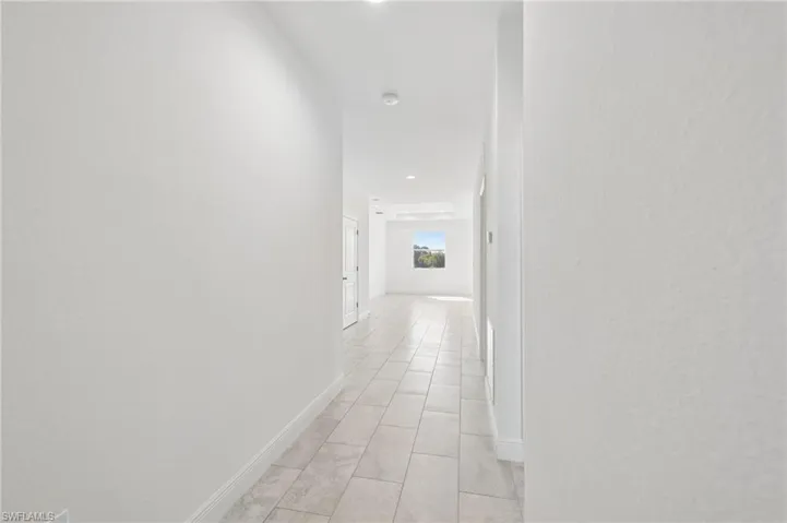 9006 S Castle Cir, Labelle, Florida 33935