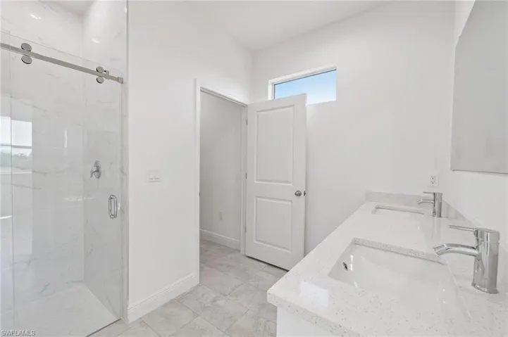 9006 S Castle Cir, Labelle, Florida 33935