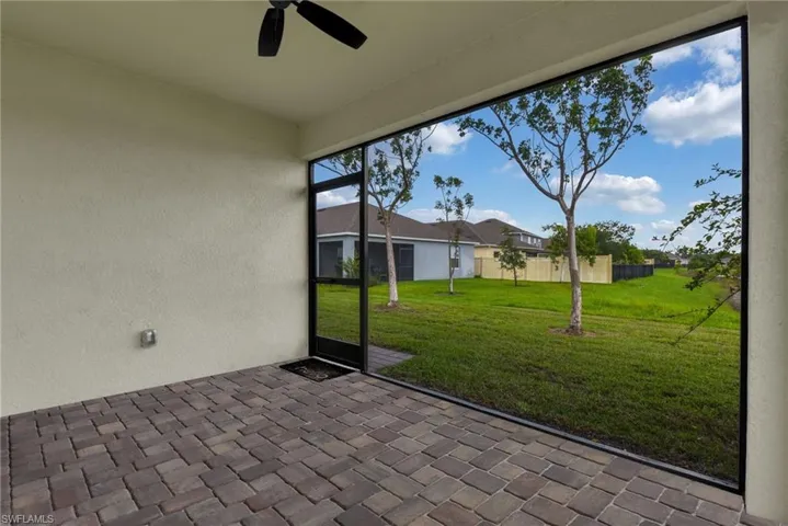 18540 Cronin Sand Ln, North Fort Myers, Florida 33917