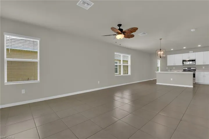 18540 Cronin Sand Ln, North Fort Myers, Florida 33917
