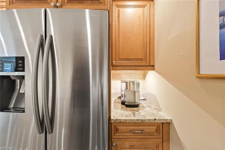 4005 Gulf Shore Blvd N # 1004, Naples Fl 34103