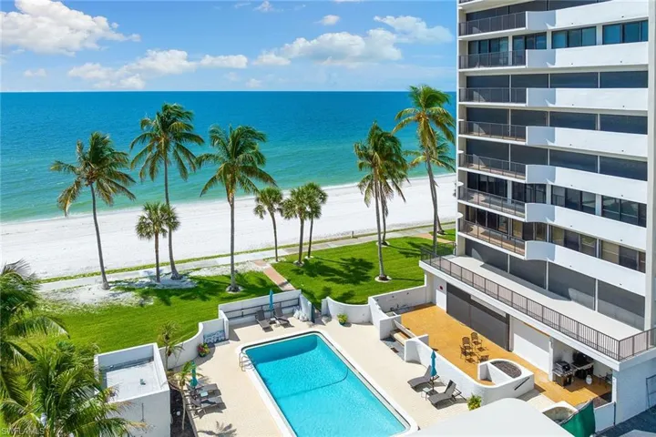 4005 Gulf Shore Blvd N # 1004, Naples Fl 34103
