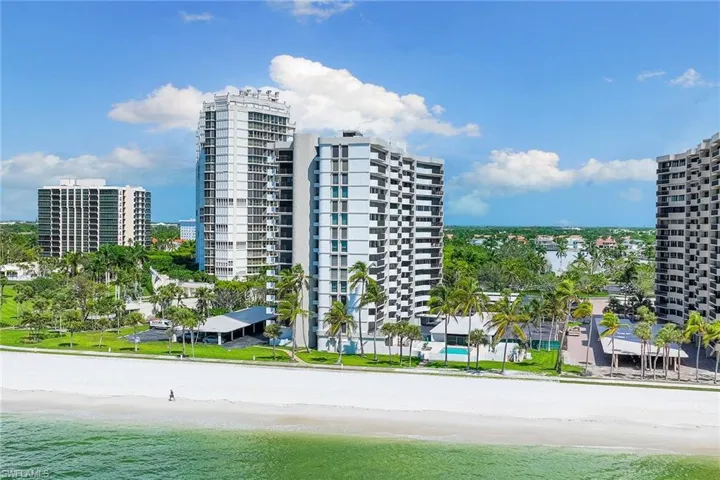 4005 Gulf Shore Blvd N # 1004, Naples Fl 34103
