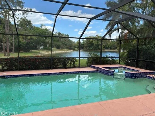 Lanai, Pool, Spa, Lake