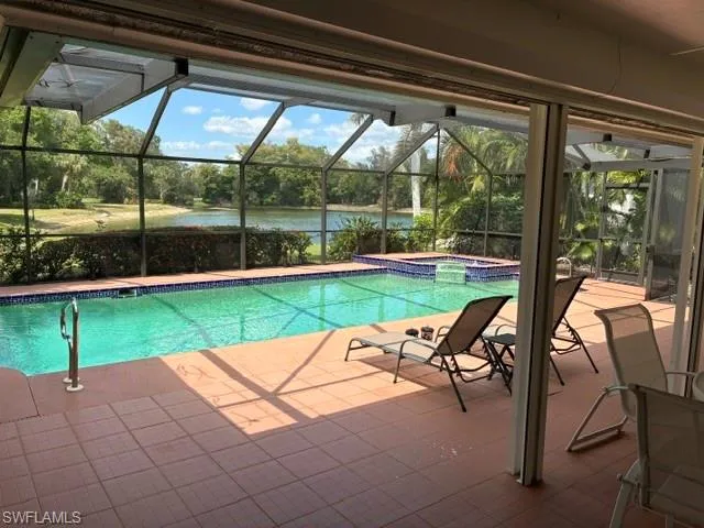 Lanai, Pool, Spa, Lake