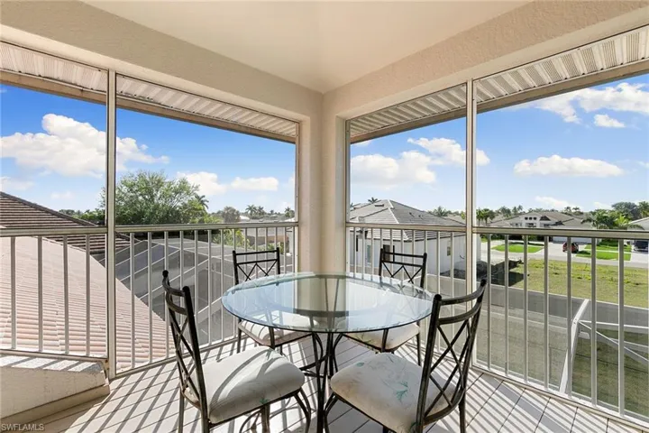 Upstairs Patio off bonus room