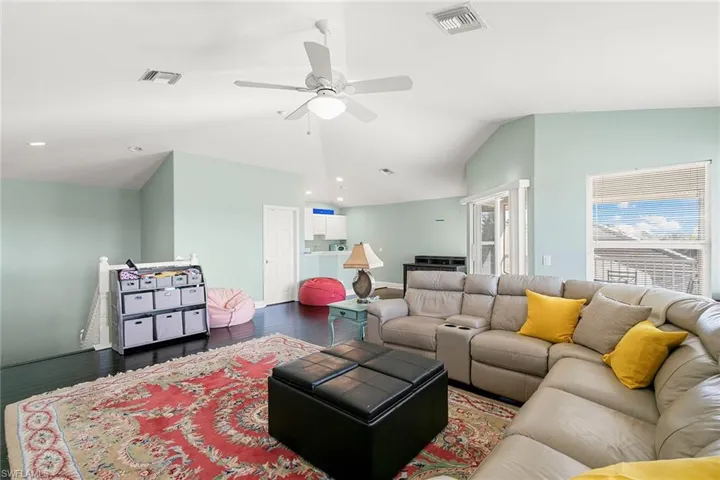 Upstairs Bonus Room