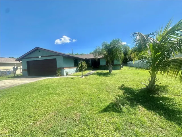 18505 Sandy Cove Dr, Fort Myers, Florida 33967