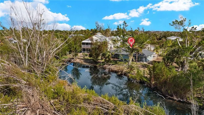 Rear of property on the Sanibel River