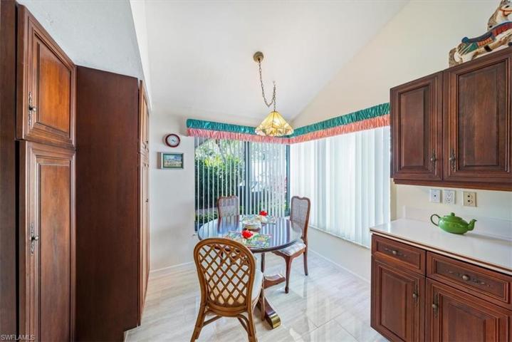13272  Wedgefield  DR, Naples, FL 34110