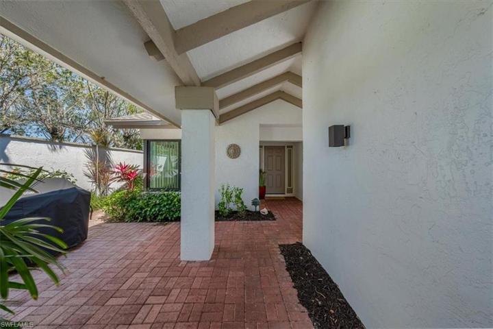13272  Wedgefield  DR, Naples, FL 34110