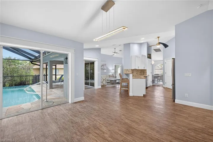 Dining/sitting area near pool