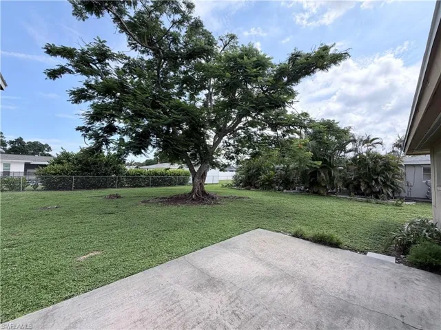 1609 S Hermitage Rd, Fort Myers, Florida 33919