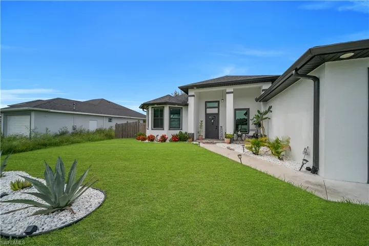 3800 10th St W, Lehigh Acres, Florida 33971