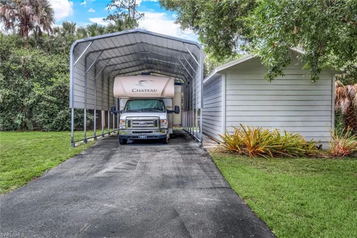 Carport