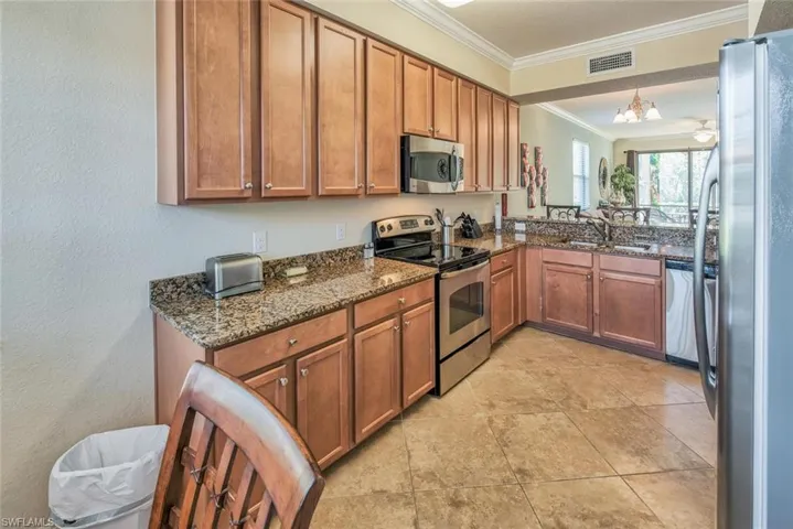 9715  Acqua  CT, Naples, FL 34113