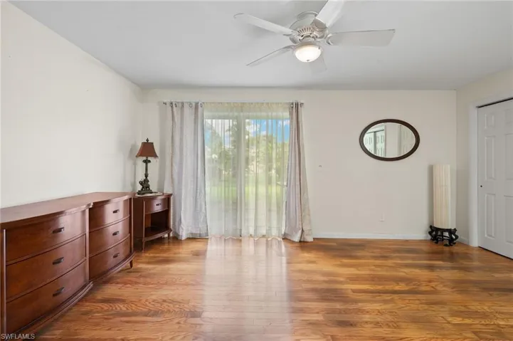 1724 SE 12th  ST, Cape Coral, FL 33990