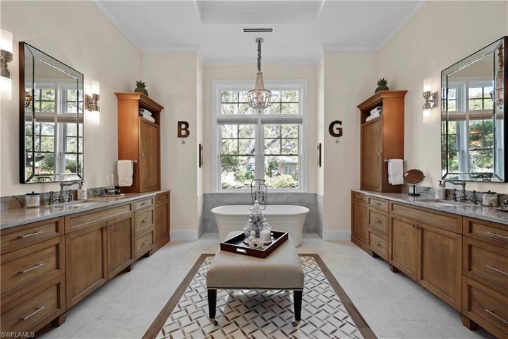 Primary bath
