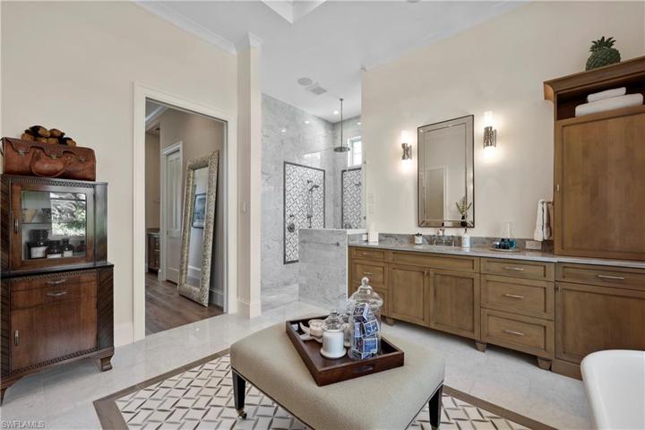 Primary bath