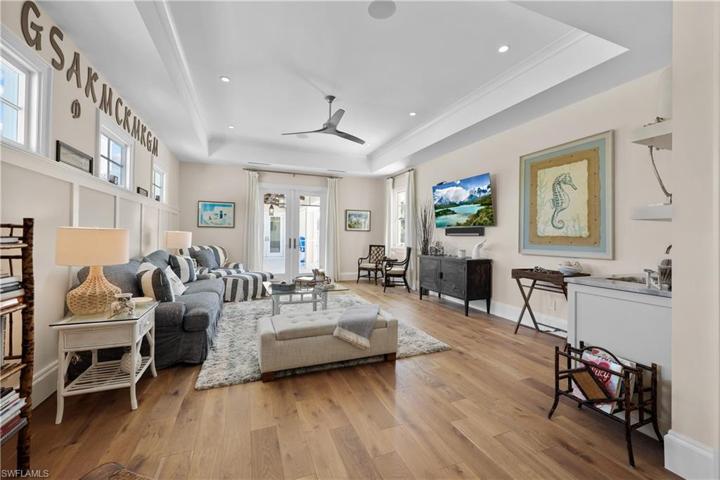 Rec room upstairs