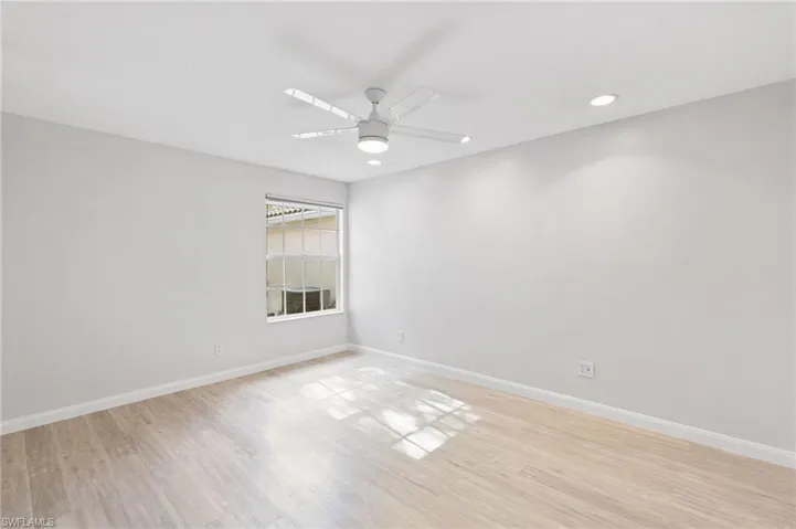 3404  Cayman  LN, Naples, FL 34119