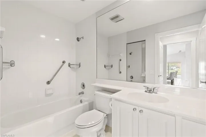 3404  Cayman  LN, Naples, FL 34119