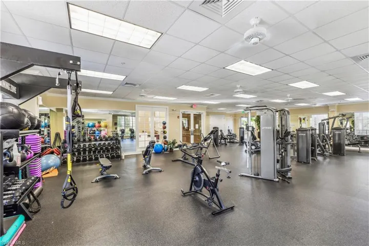 Gym featuring a drop ceiling