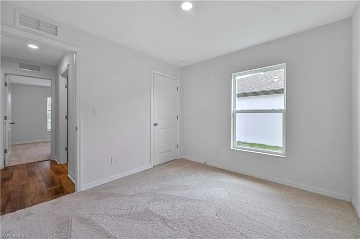 1305  Bush W ST, Immokalee, FL 34142
