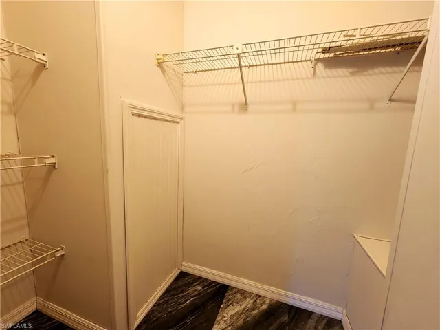 Walk-in closet