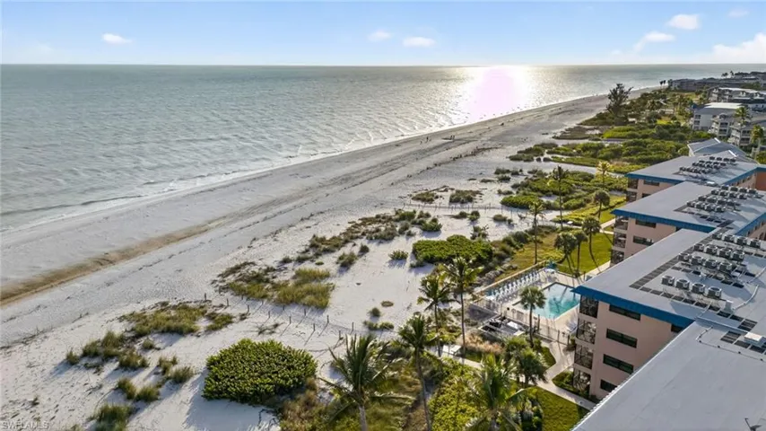 Drone / aerial view of expansive coastline