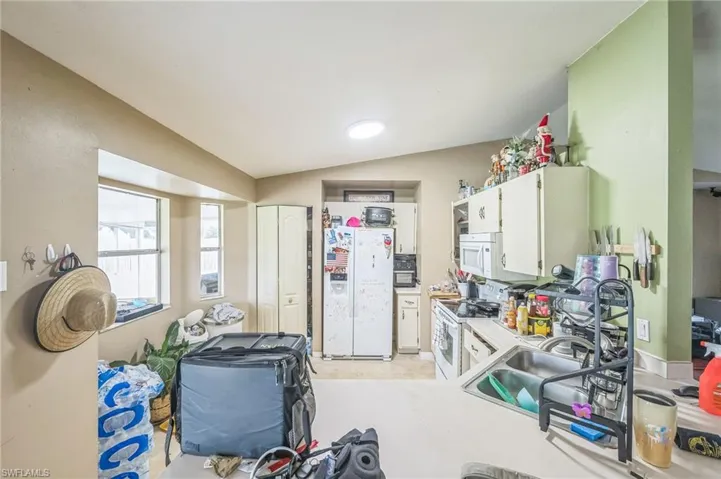 419 Candlewick Cir S, Lehigh Acres Fl 33936