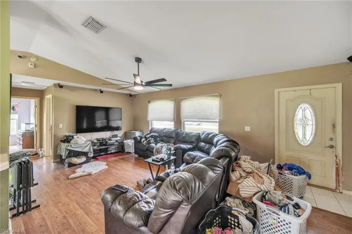 419 Candlewick Cir S, Lehigh Acres Fl 33936