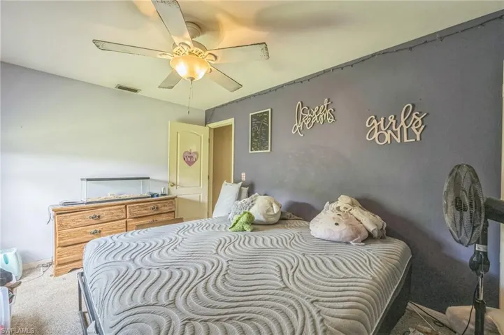 419 Candlewick Cir S, Lehigh Acres Fl 33936