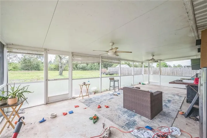 419 Candlewick Cir S, Lehigh Acres Fl 33936