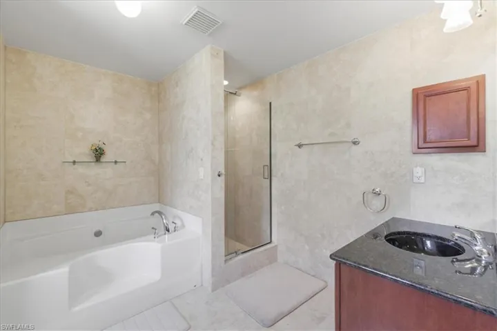 8141 Liriope Loop, Lehigh Acres, Florida 33972