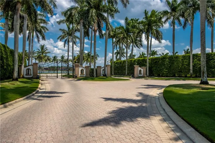 Entrance to Miromar Lakes