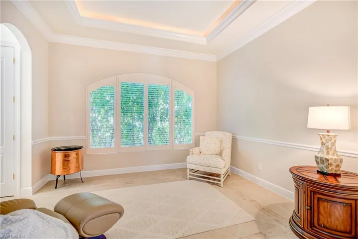 Sitting room for Formal Dining Room