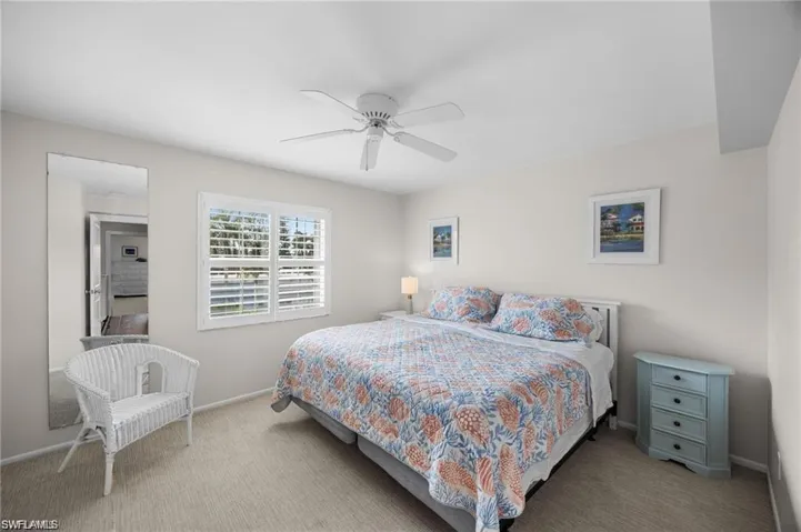 1222  Gordon  DR, Naples, FL 34102