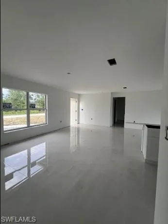 1138 Dutchess St E, Lehigh Acres, Florida 33974