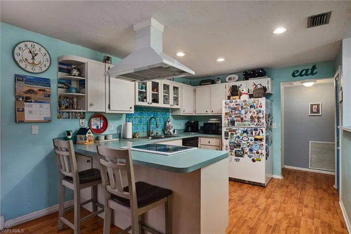 1660 S Hermitage  RD, Fort Myers, FL 33919