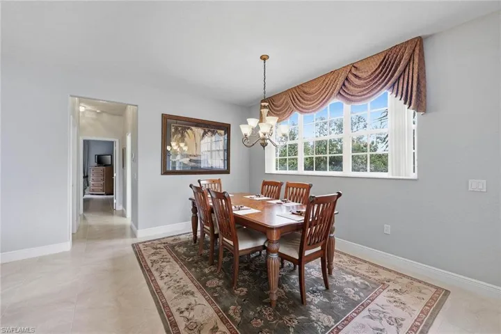 4620 Winged Foot Ct 201, Naples, Florida 34112