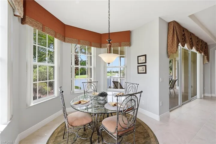 4620 Winged Foot Ct 201, Naples, Florida 34112