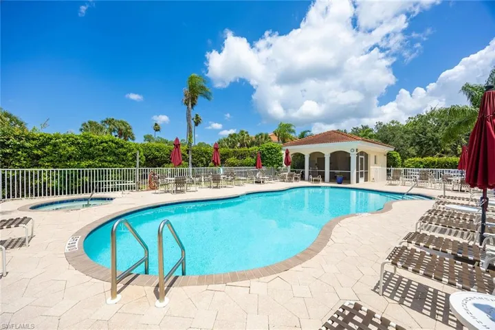 4620 Winged Foot Ct 201, Naples, Florida 34112