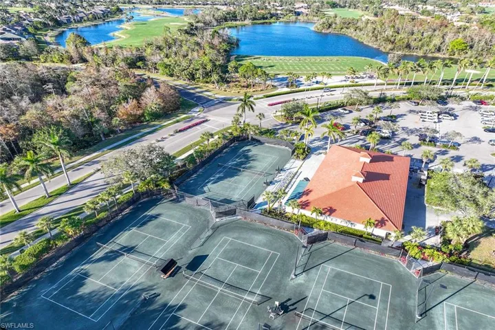 4620 Winged Foot Ct 201, Naples, Florida 34112