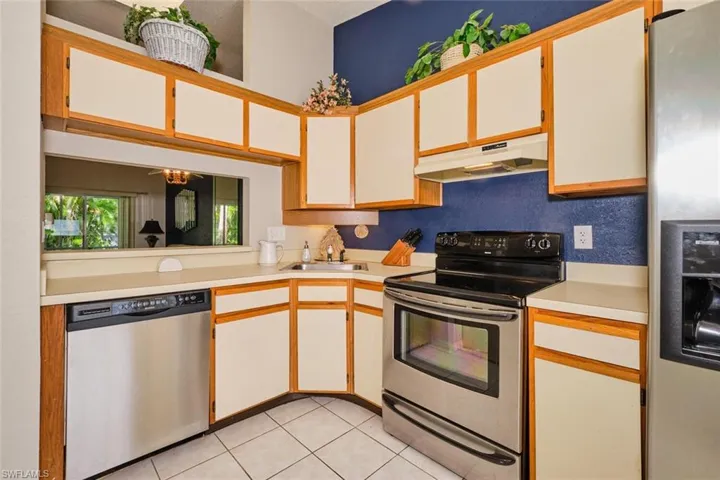 9627  Windsor Club  CIR, Fort Myers, FL 33905