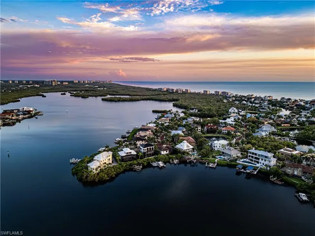 201  San Mateo  DR, Bonita Springs, FL 34134